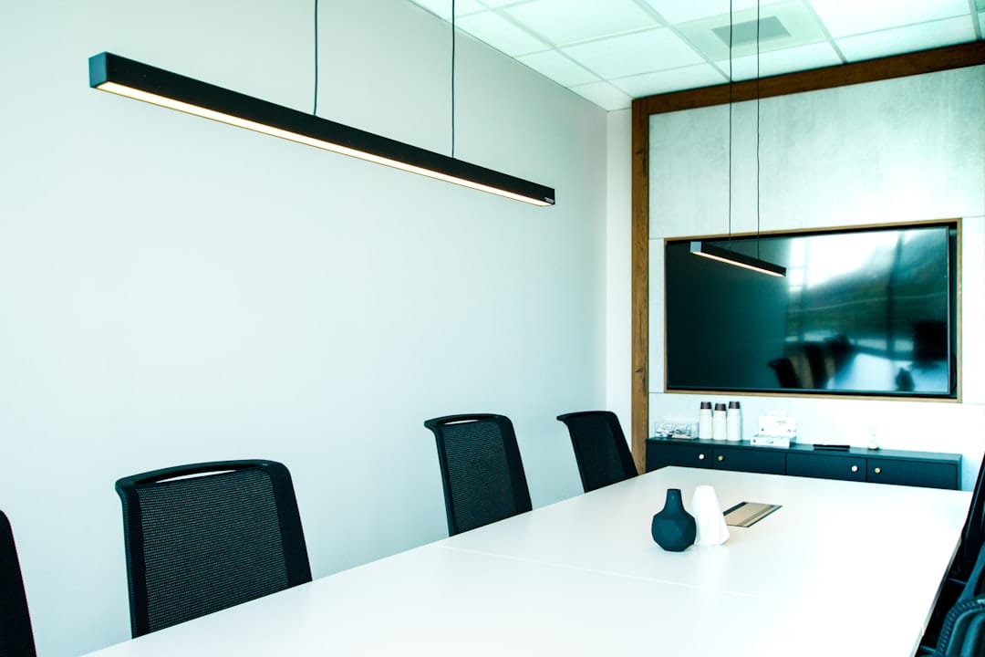 5 blocages qui paralysent la collaboration entre services — Article Clarendis