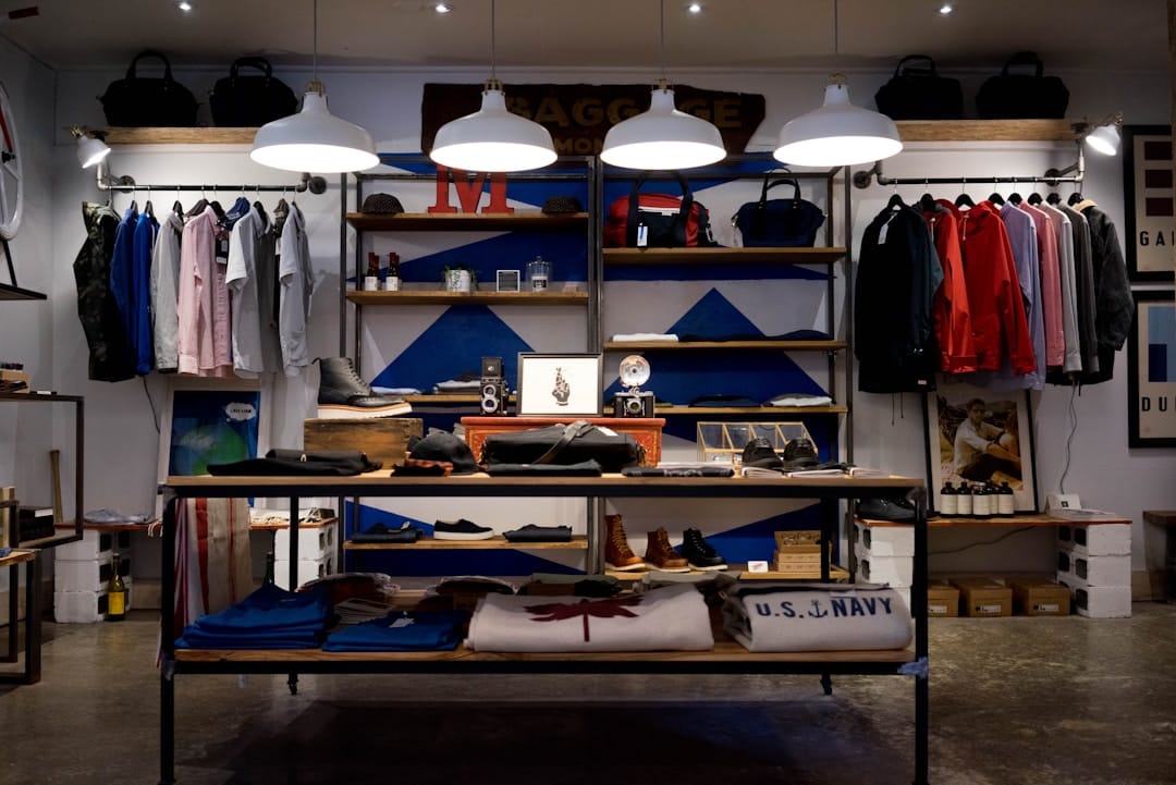Luxury & Retail: Digital Excellence and Premium Customer Experience — Livre blanc Clarendis