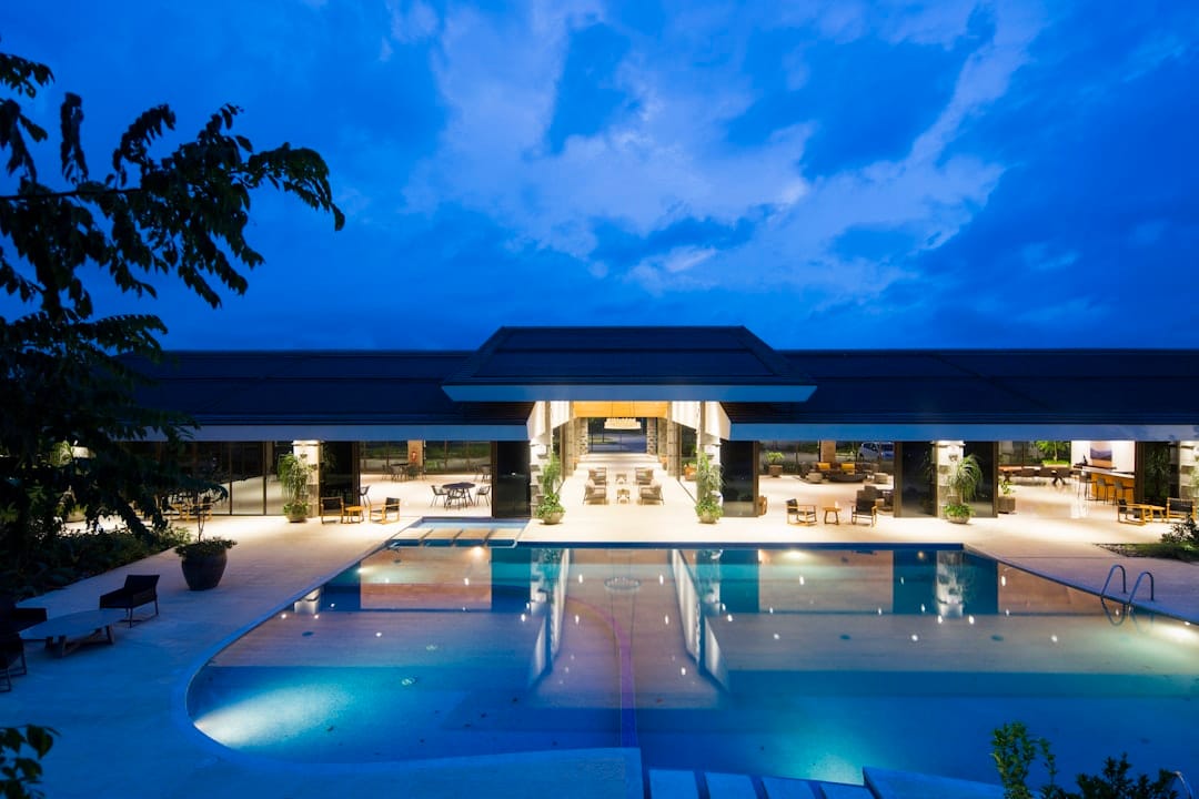Luxury Hospitality: Orchestrating a Seamless Experience