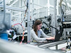 Digitalisation industrie PME : guide complet et outils 2024 — Article Clarendis