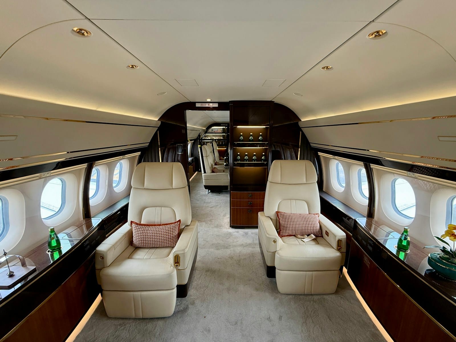 Cabine intérieure d’un jet privé